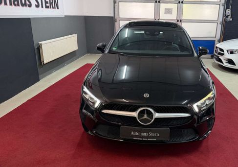 Mercedes-Benz A 200, 2022