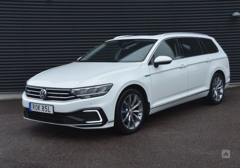 Volkswagen Passat Variant, 2020