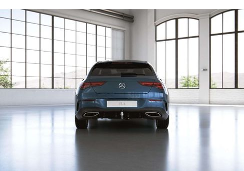 Mercedes-Benz CLA 200, 2021