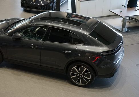 Porsche Macan, 2025