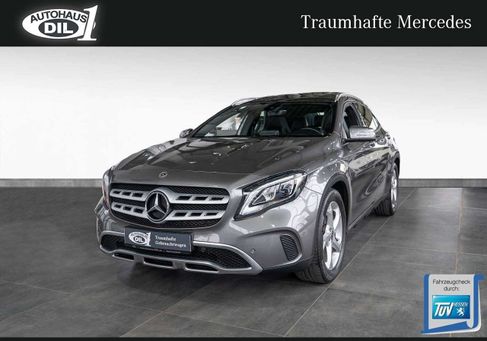 Mercedes-Benz GLA 180, 2017