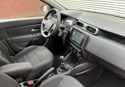Dacia Duster, 2023