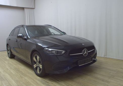 Mercedes-Benz C 220, 2022