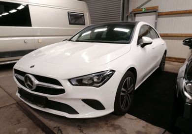 Mercedes-Benz CLA 200, 2021