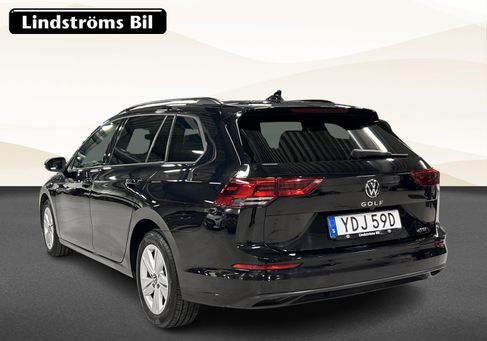 Volkswagen Golf, 2023 3