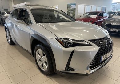 Lexus UX, 2021