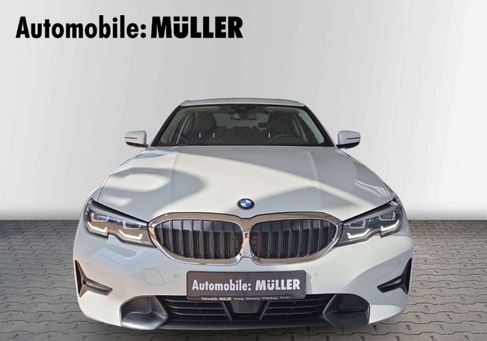 BMW 320, 2020