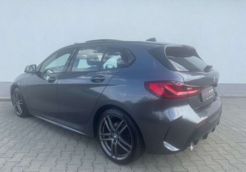 BMW 118, 2020