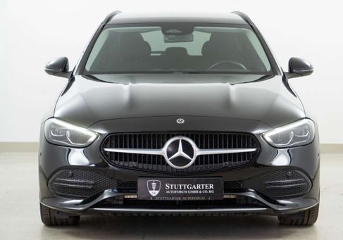 Mercedes-Benz C 180, 2022