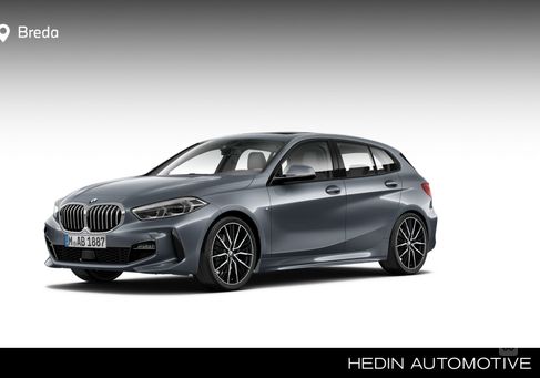 BMW 118, 2023