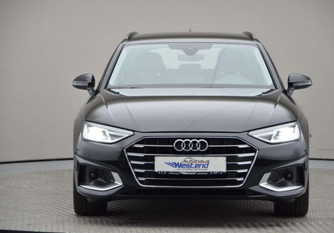 Audi A4, 2022
