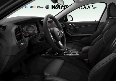 BMW 116, 2023