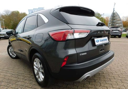 Ford Kuga, 2021