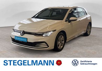 Volkswagen Golf, 2024