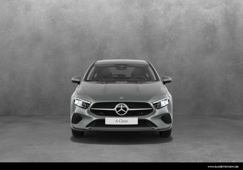 Mercedes-Benz A 200, 2025