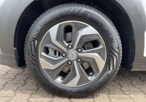 Hyundai Kona, 2022 3