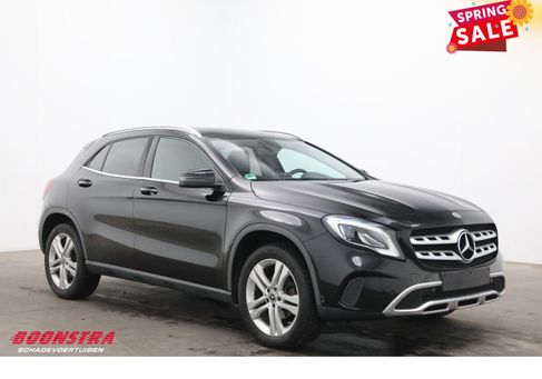 Mercedes-Benz GLA 220, 2017