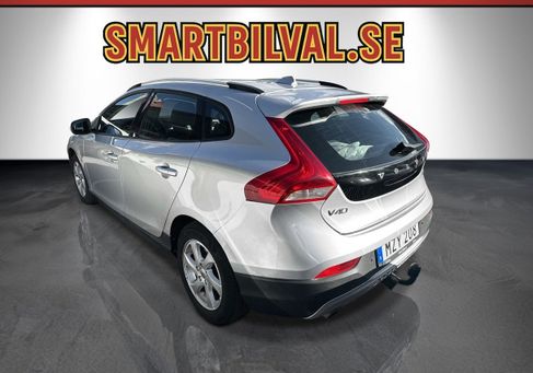 Volvo V40 Cross Country, 2018