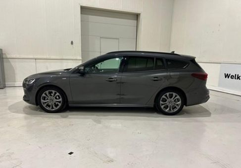 Ford Focus, 2022