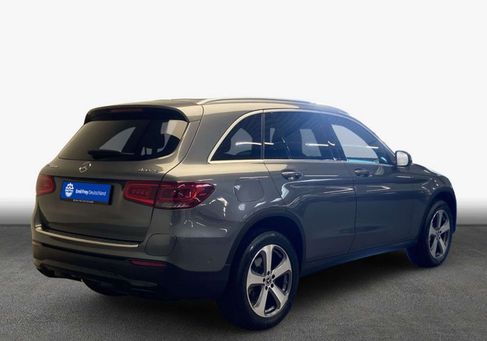Mercedes-Benz GLC 300, 2021