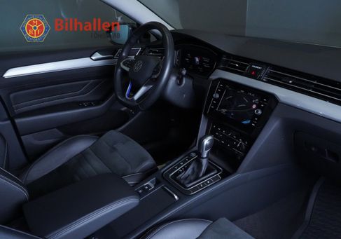 Volkswagen Passat Variant, 2023 3