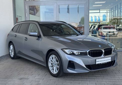 BMW 318, 2023