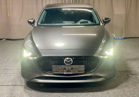 Mazda 3, 2025