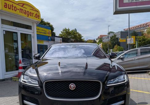 Jaguar XF, 2018 2