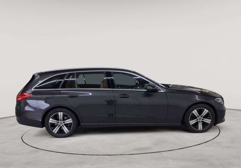 Mercedes-Benz C 220, 2024 3