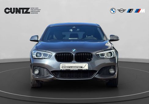 BMW 120, 2018 3