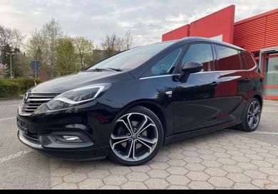 Opel Zafira, 2018