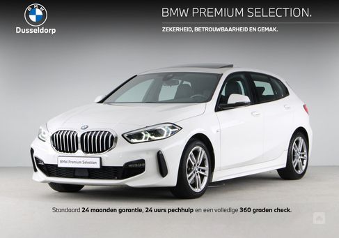 BMW 118, 2021