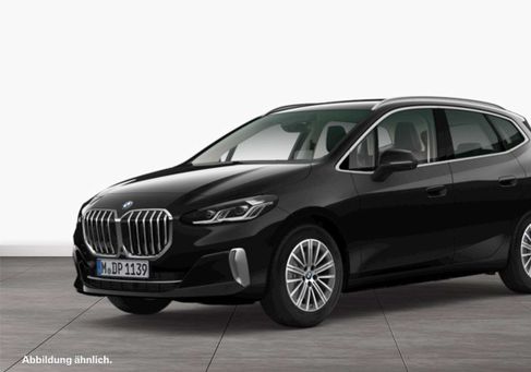BMW 218, 2023 2
