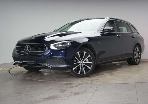 Mercedes-Benz E 300, 2021