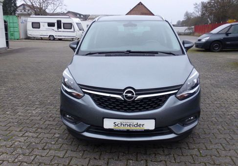 Opel Zafira Tourer, 2019