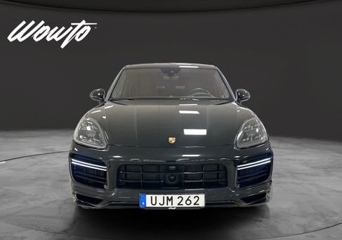 Porsche Cayenne, 2023