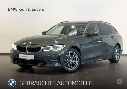 BMW 320, 2021