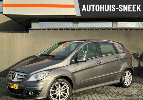 Mercedes-Benz B 160, 2011