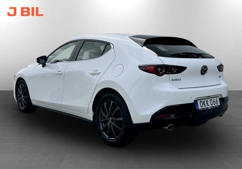 Mazda 3, 2023