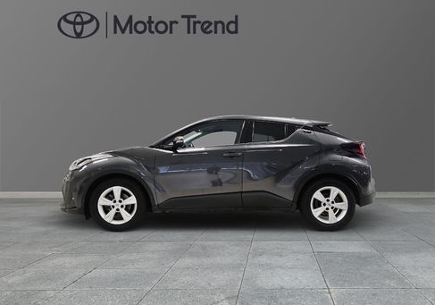 Toyota C-HR, 2022