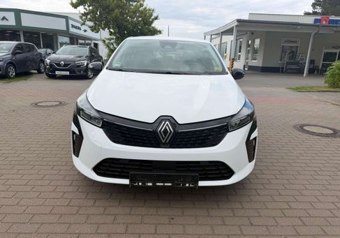Renault Clio, 2024