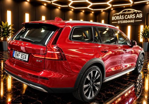 Volvo V60 Cross Country, 2023 3