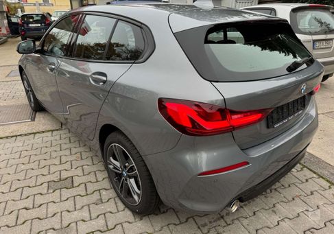 BMW 118, 2023