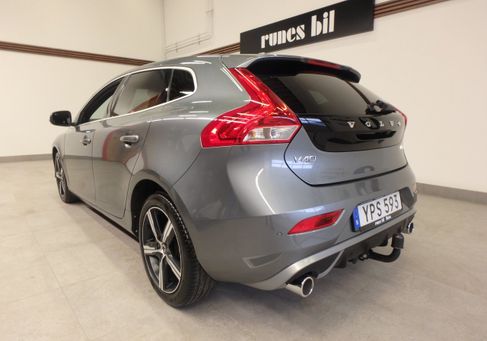Volvo V40, 2018