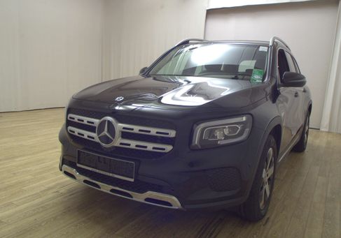 Mercedes-Benz GLB 200, 2022