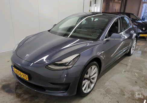 Tesla Model 3, 2019