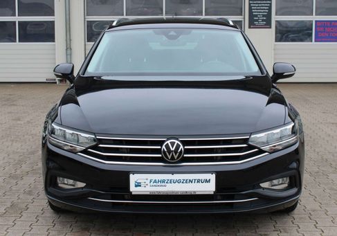 Volkswagen Passat, 2023