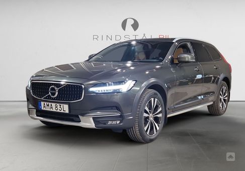 Volvo V90 Cross Country, 2020