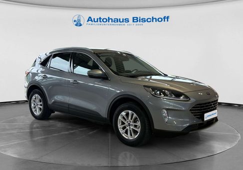 Ford Kuga, 2022