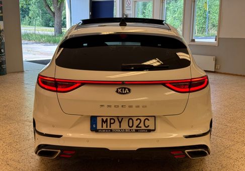 Kia Pro cee'd, 2021